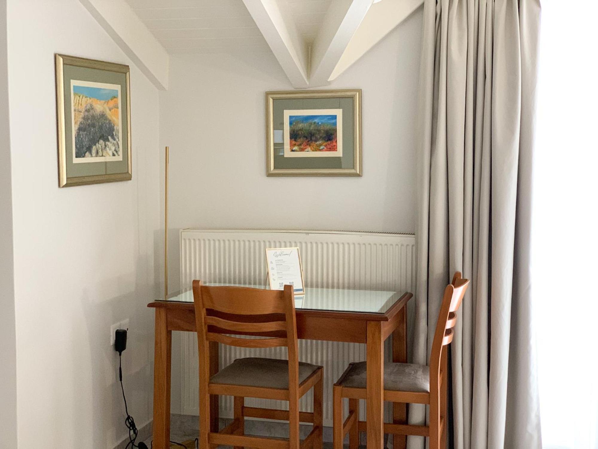 Rouchotas Aparthotel